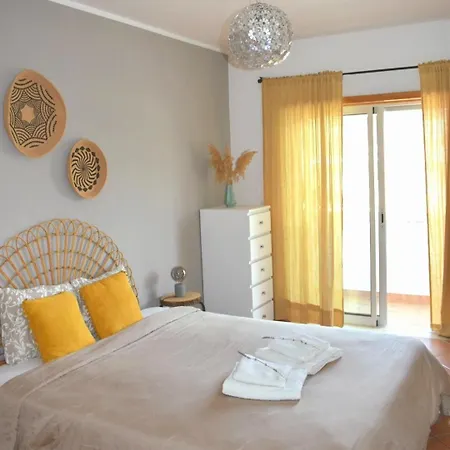 Boho - Cozy Near Beaches Apartment